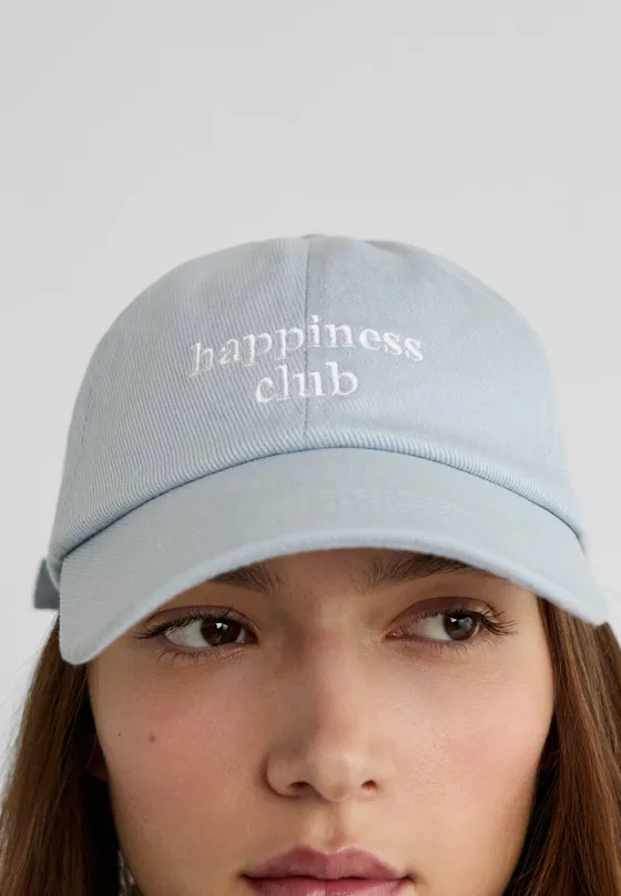 Кепка с надписью Happiness club